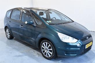 Schade bus Ford S-Max 2.0-16V 2009/3