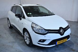krockskadad bil taxi Renault Clio 0.9 TCe Limited 2019/3