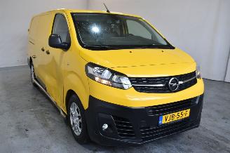 krockskadad bil taxi Opel Vivaro 1.5 CDTI L2H1 Edit. 2021/1